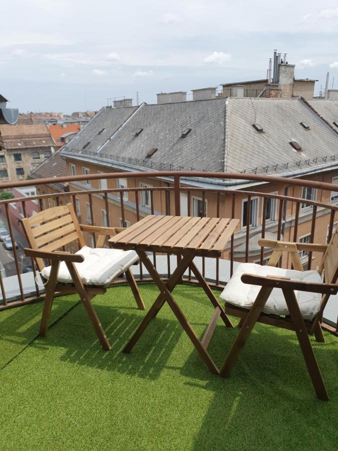 Modern Top Floor Loft With Balcony Budapešť Exteriér fotografie