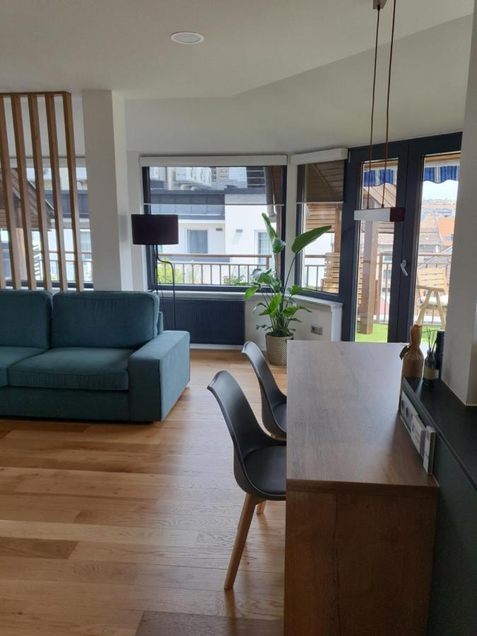 Modern Top Floor Loft With Balcony Budapešť Exteriér fotografie