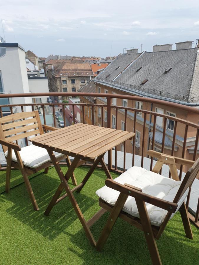 Modern Top Floor Loft With Balcony Budapešť Exteriér fotografie