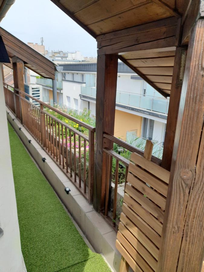 Modern Top Floor Loft With Balcony Budapešť Exteriér fotografie